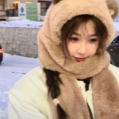她不当女主很多年